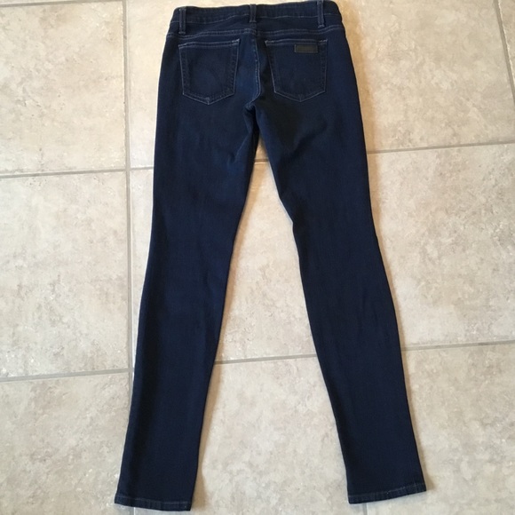 Joe’s dark wash mid-rise skinny jeans Chelsea Fit - Picture 8 of 11